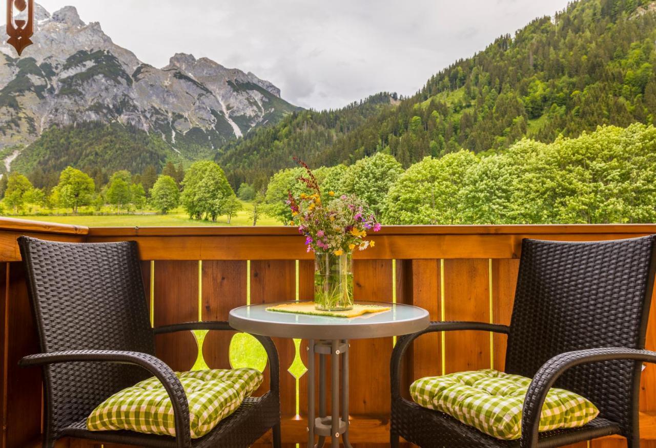 Alpen Appartements Oberlehengut เวอร์เฟนแวง ภายนอก รูปภาพ