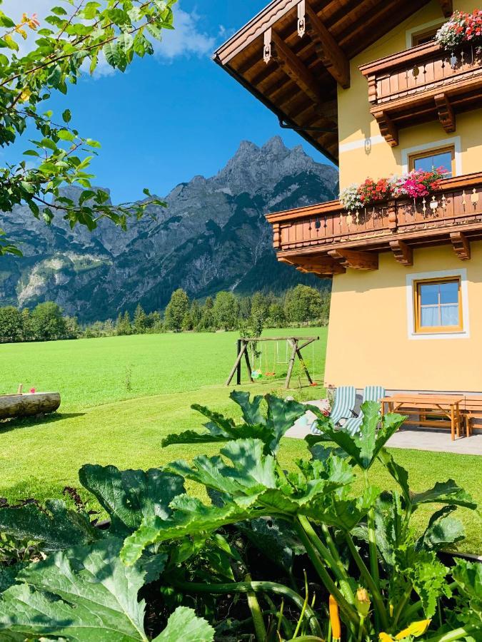 Alpen Appartements Oberlehengut เวอร์เฟนแวง ภายนอก รูปภาพ