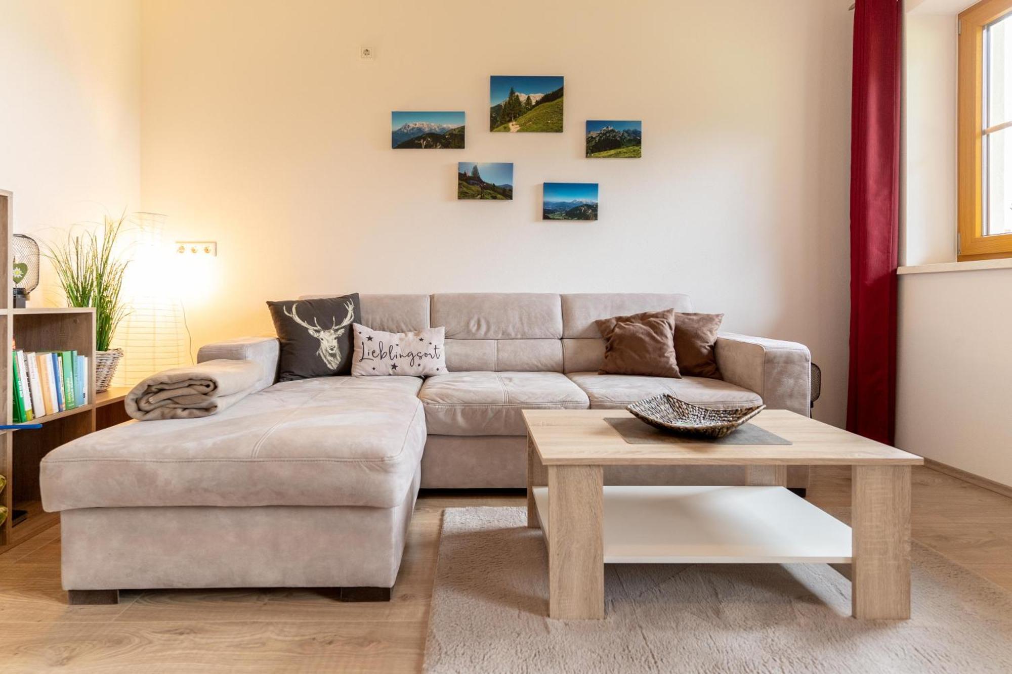 Alpen Appartements Oberlehengut เวอร์เฟนแวง ภายนอก รูปภาพ