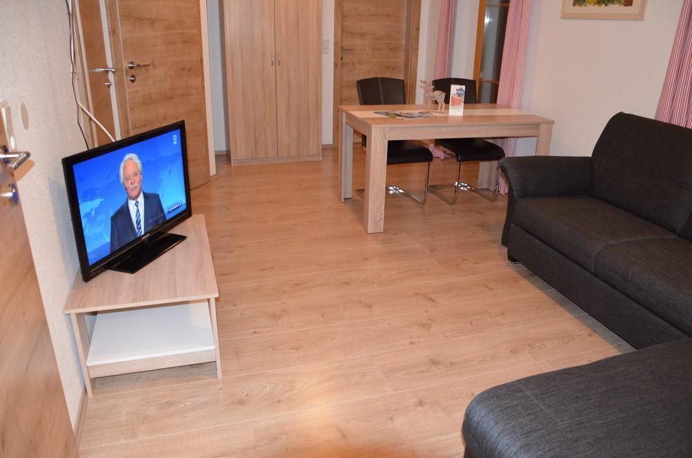 Alpen Appartements Oberlehengut เวอร์เฟนแวง ภายนอก รูปภาพ